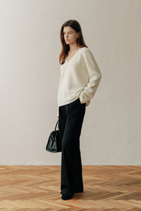 【ELBORN】Rona Wool V-neck Knit Top