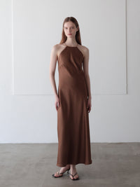 【célon】satin halter open back dress
