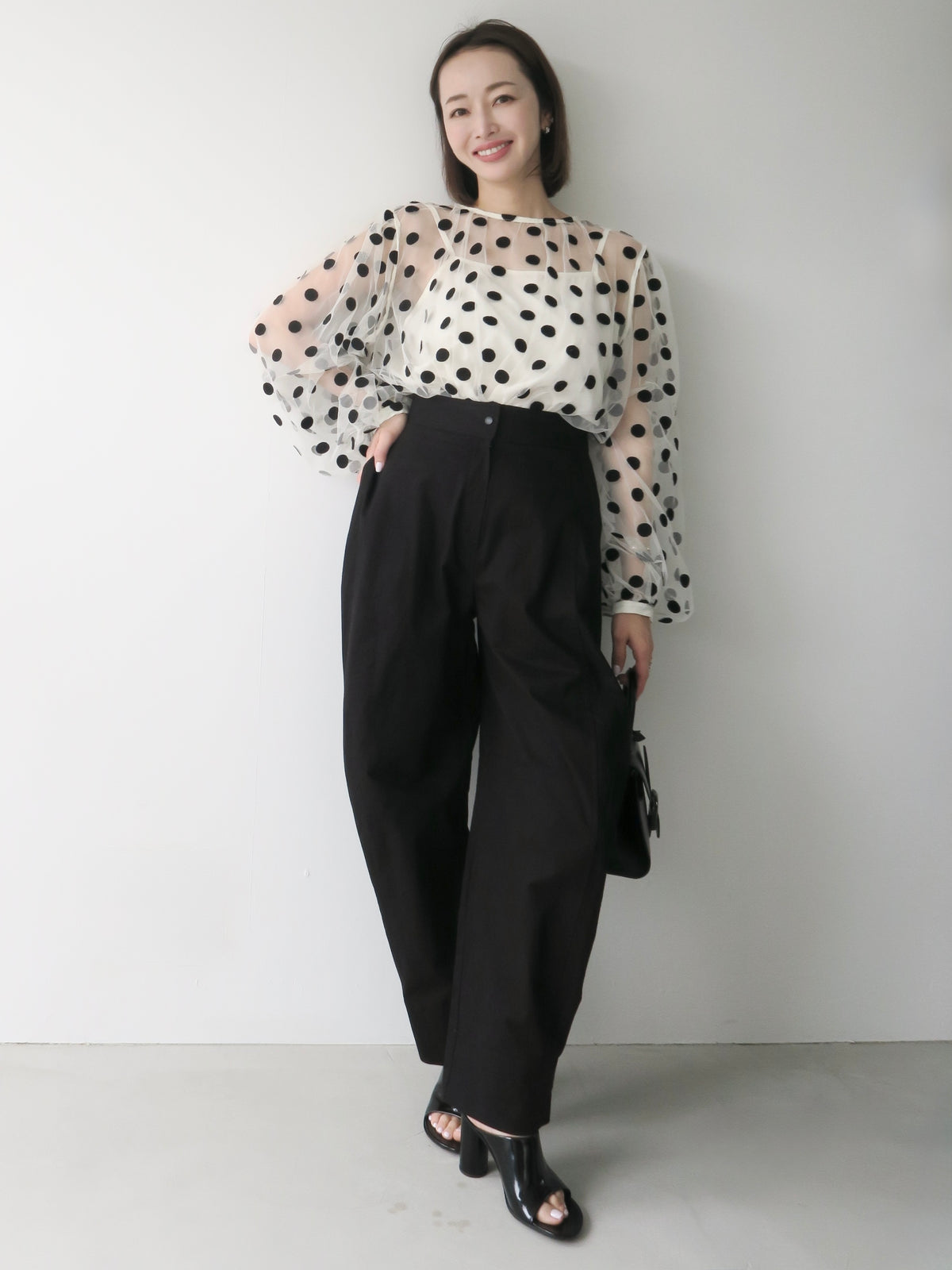 【SAMPLE SALE / AMOMMA】MATILDA SHEER DOT BLOUSE