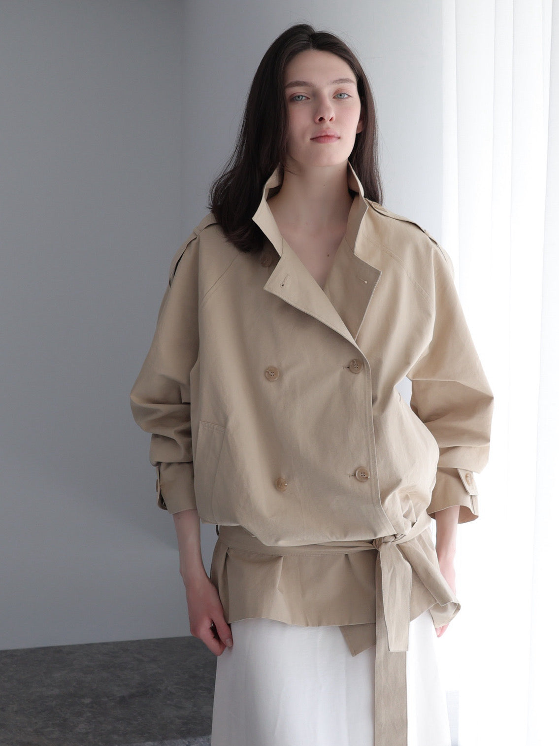 【SAMPLE SALE / célon】modern short trench coat
