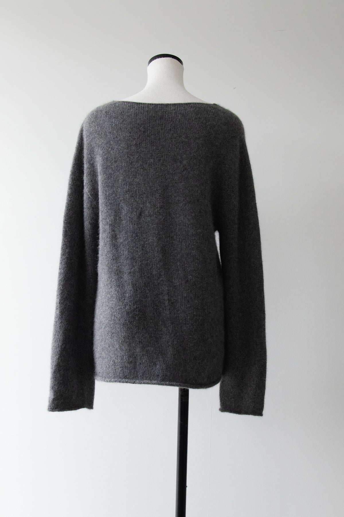 【NOWNS】Raccoon wool fox wholegarment knit