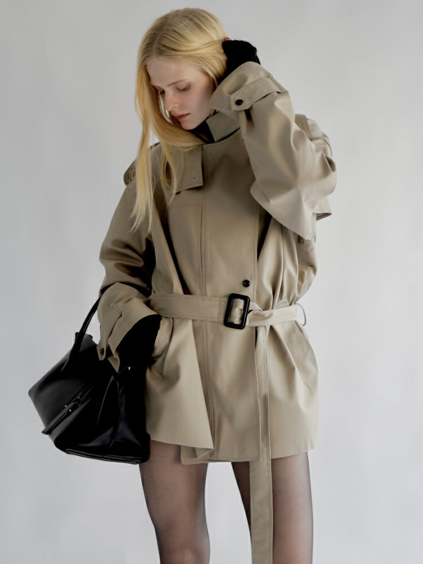 [AMOMMA] ISABELLA SHORT TRENCH COAT