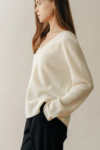 【ELBORN】Rona Wool V-neck Knit Top