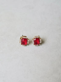 [ SAMPLE SALE ] scarlet stud earrings