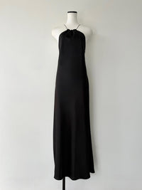 【célon】satin halter open back dress