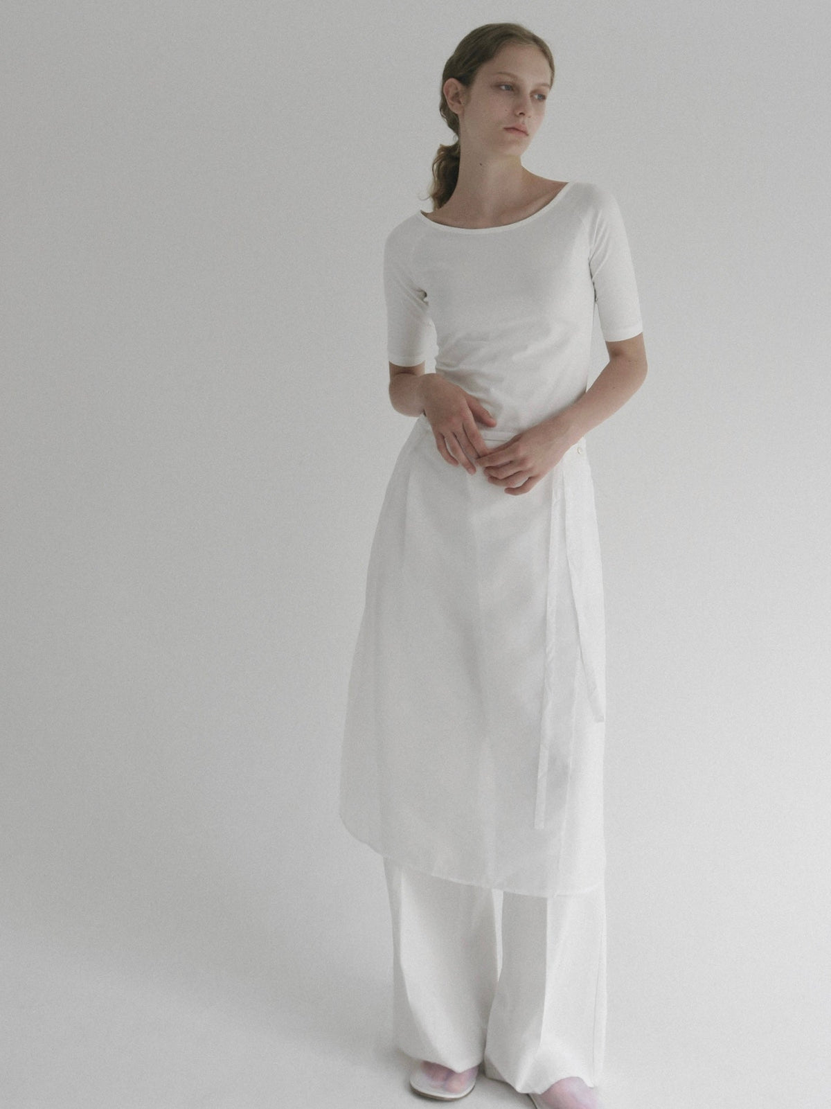 【NOWNS】Lyse | Half sleeve tee