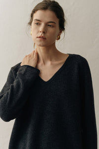 【ELBORN】Rona Wool V-neck Knit Top