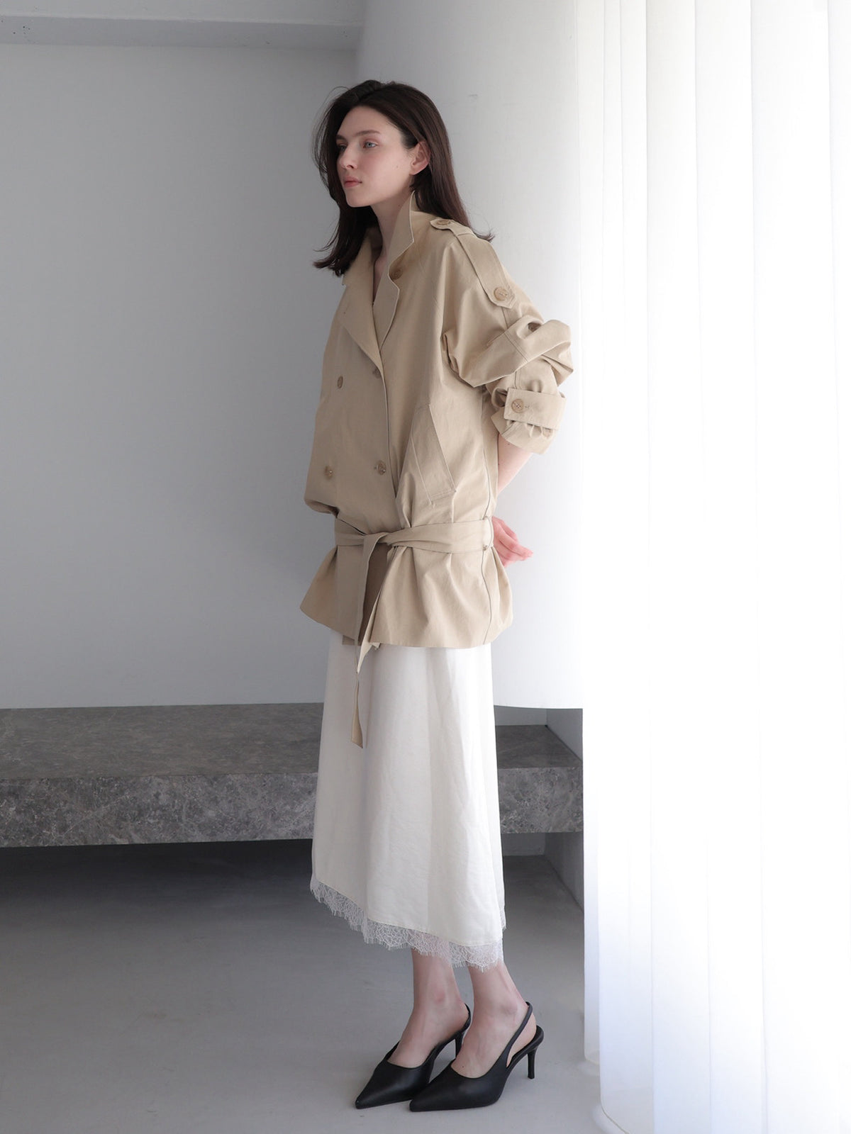 【SAMPLE SALE / célon】modern short trench coat