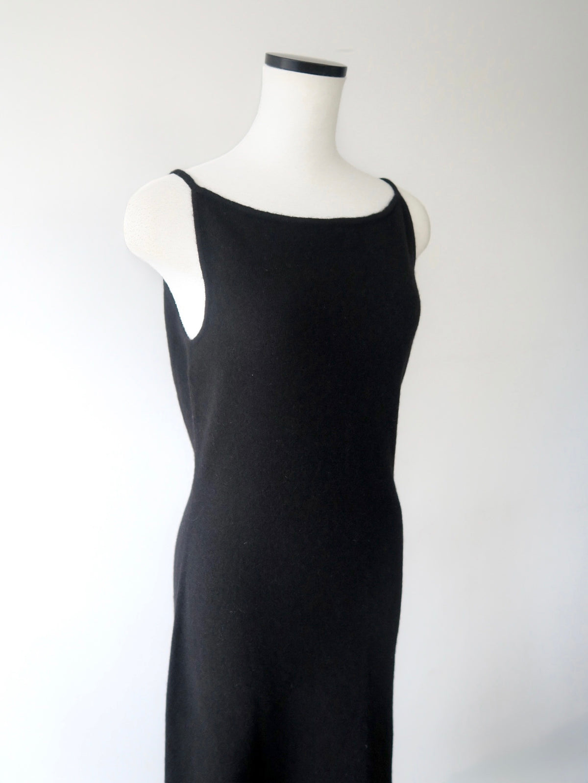 wool boat neck knit dress