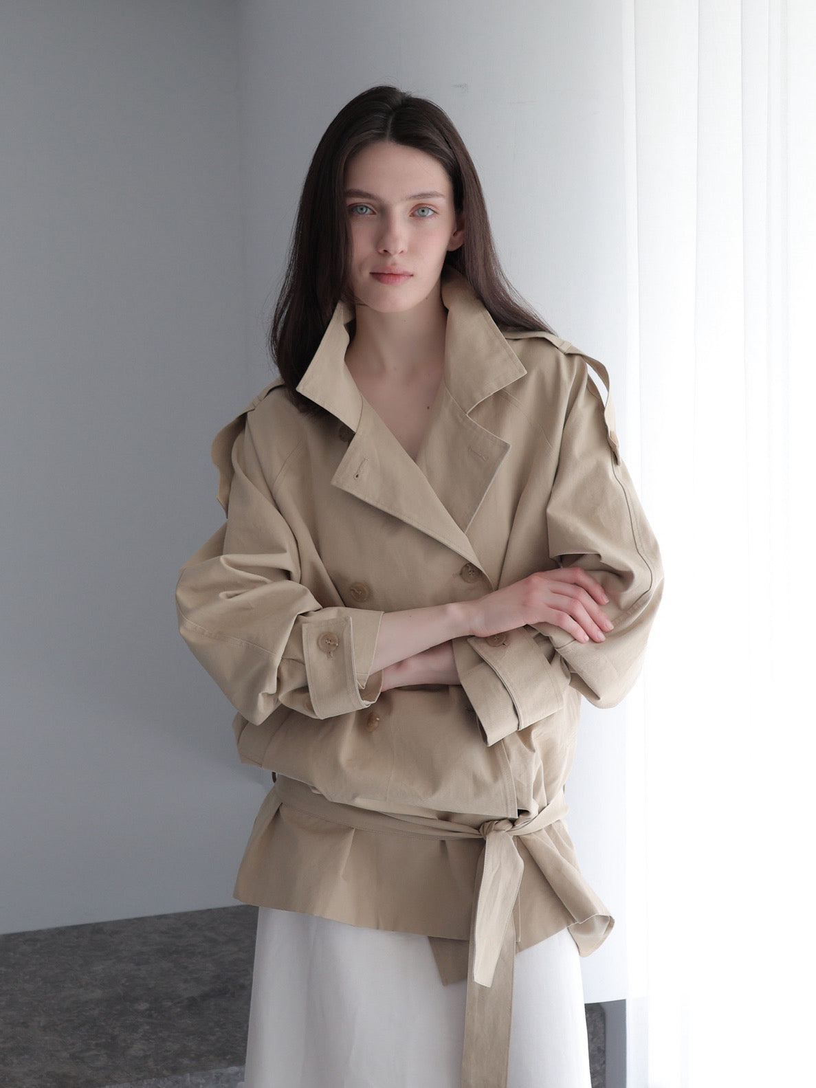 【SAMPLE SALE / célon】modern short trench coat