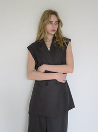 [ SAMPLE SALE ] long tailored gilet