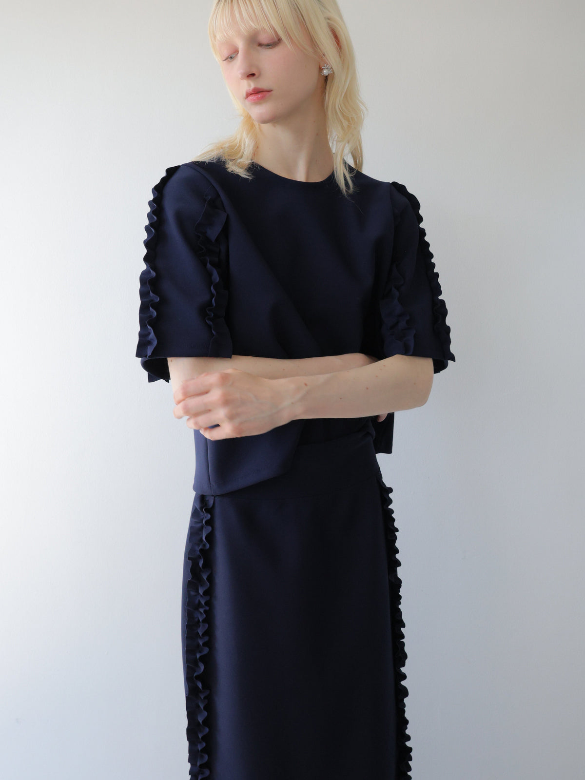 【SAMPLE SALE / swanë】 frill sleeves pullover