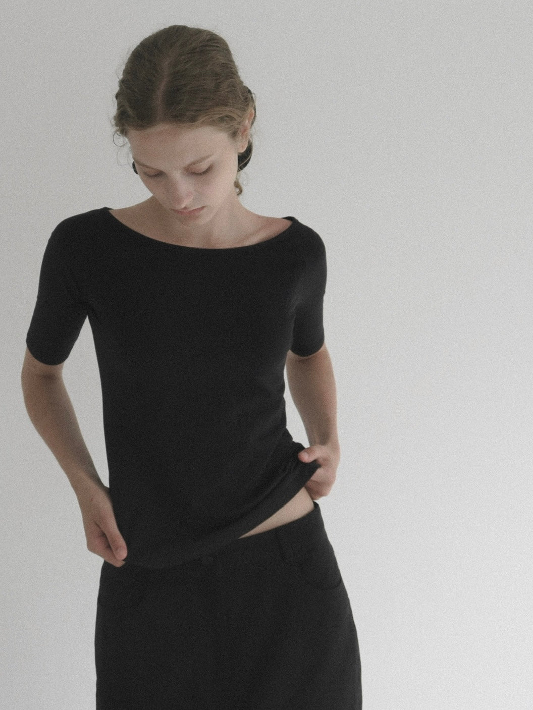 【NOWNS】Lyse | Half sleeve tee
