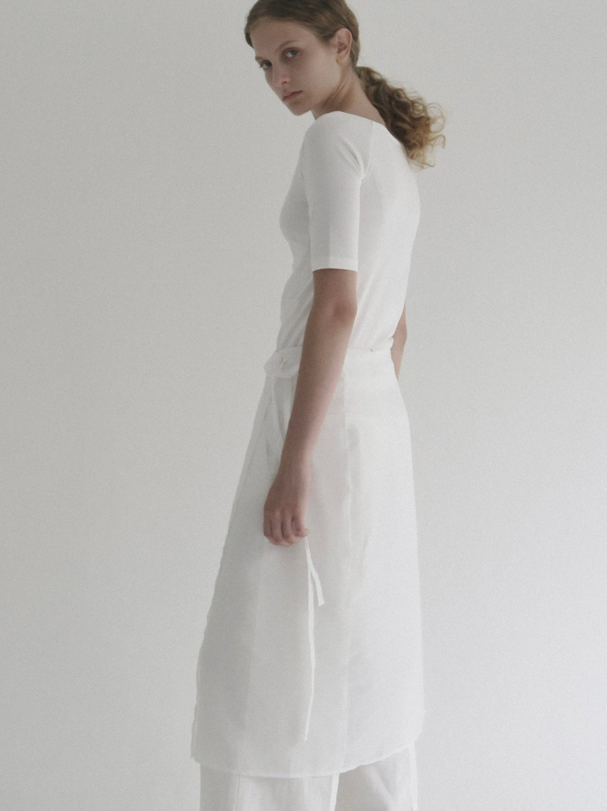 【NOWNS】Lyse | Half sleeve tee