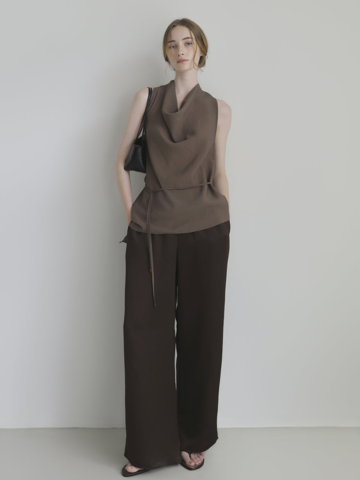 draped neck waist ribbon blouse