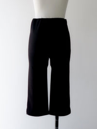 【NOWNS】Ivre | Slit capri pants