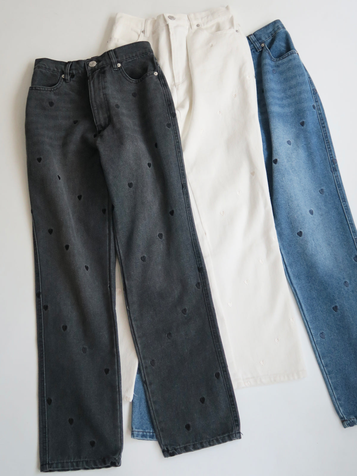 【SAMPLE SALE / AMOMMA】HEART TAPERED DENIM