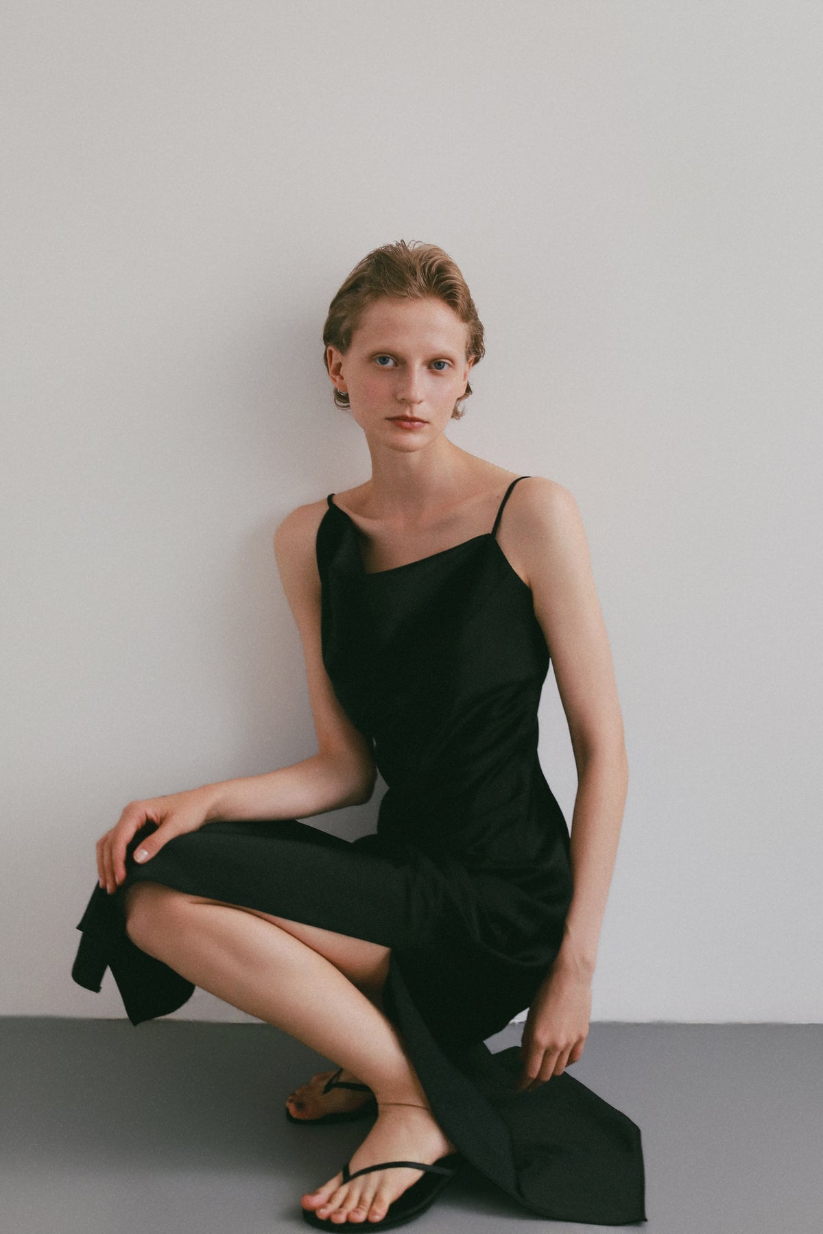 【célon】asymmetry drape cami dress