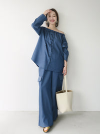 【SAMPLE SALE / AMOMMA】DENIM LIKE DRAWSTING OFF SHOULDER