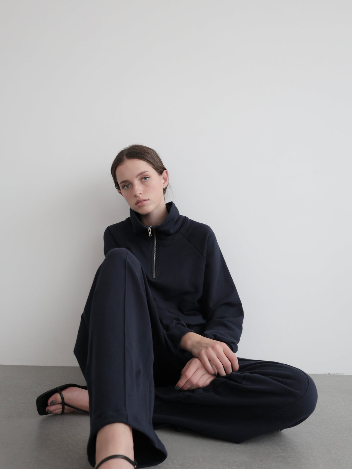 【NOWNS】Louis | Sweat line pants