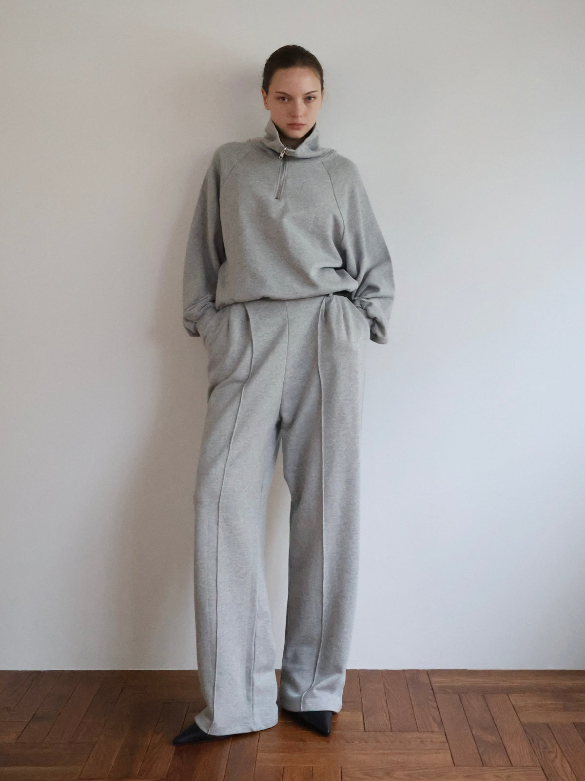 【NOWNS】Louis | Sweat zip tops