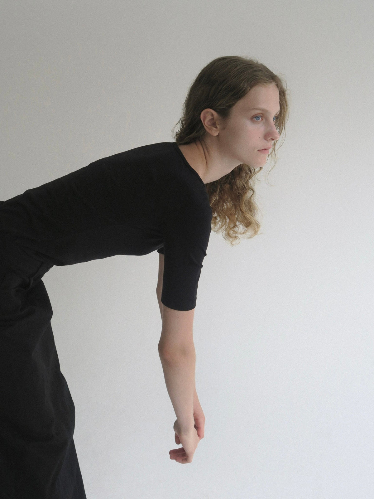 【NOWNS】Lyse | Half sleeve tee