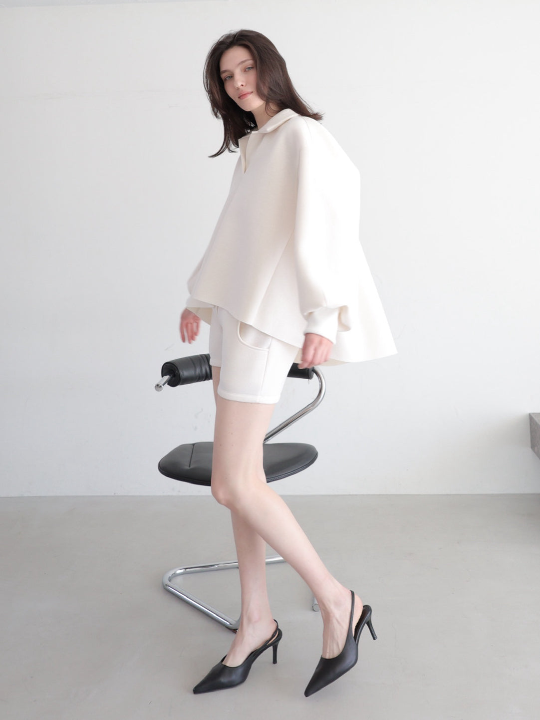 Soft minimal sweat shorts