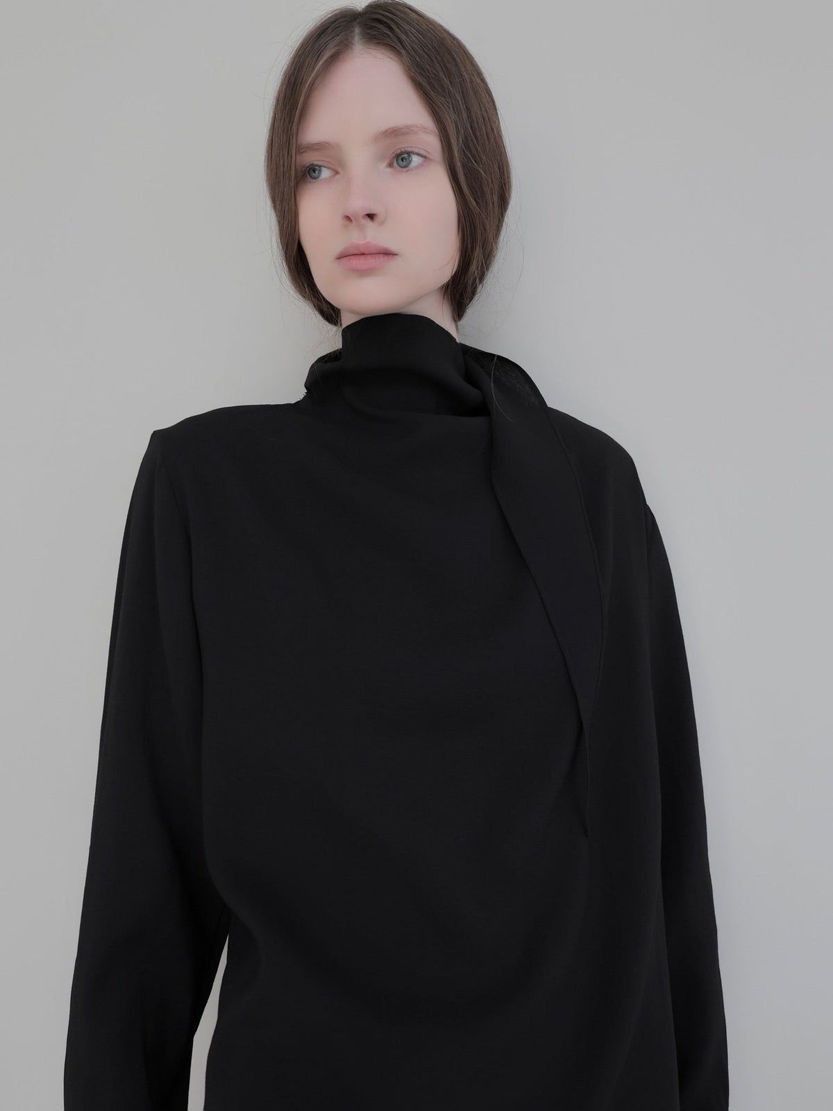 【NOWNS】Emma | Tie blouse