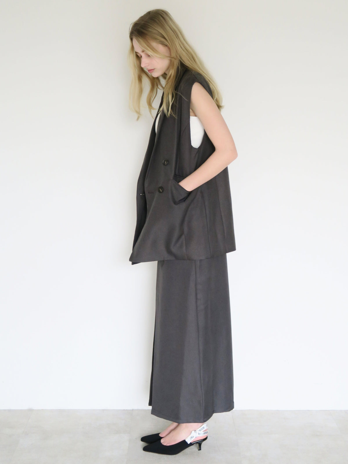 [ SAMPLE SALE ] front tuck wide skirt