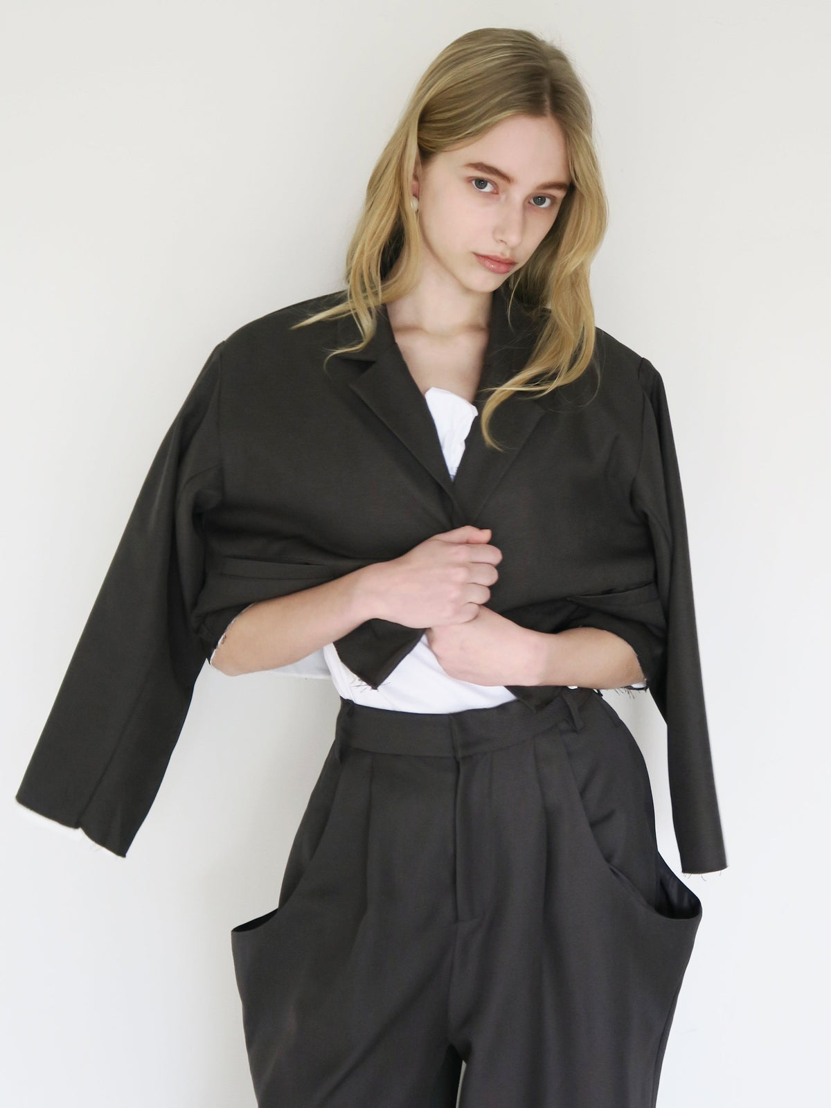 [ SAMPLE SALE ] cutoff cropped jacket