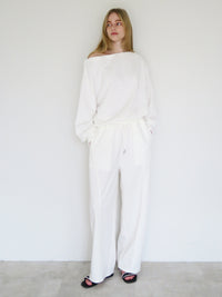 【SAMPLE SALE / swanë】off shoulder loose sweat