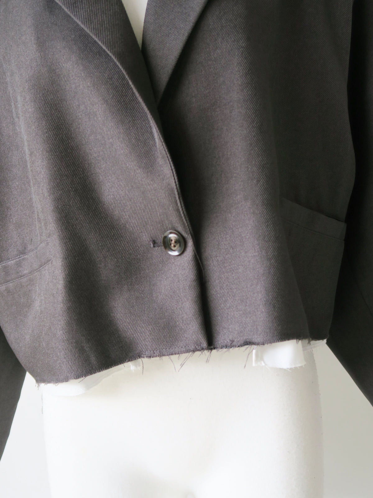 [ SAMPLE SALE ] cutoff cropped jacket