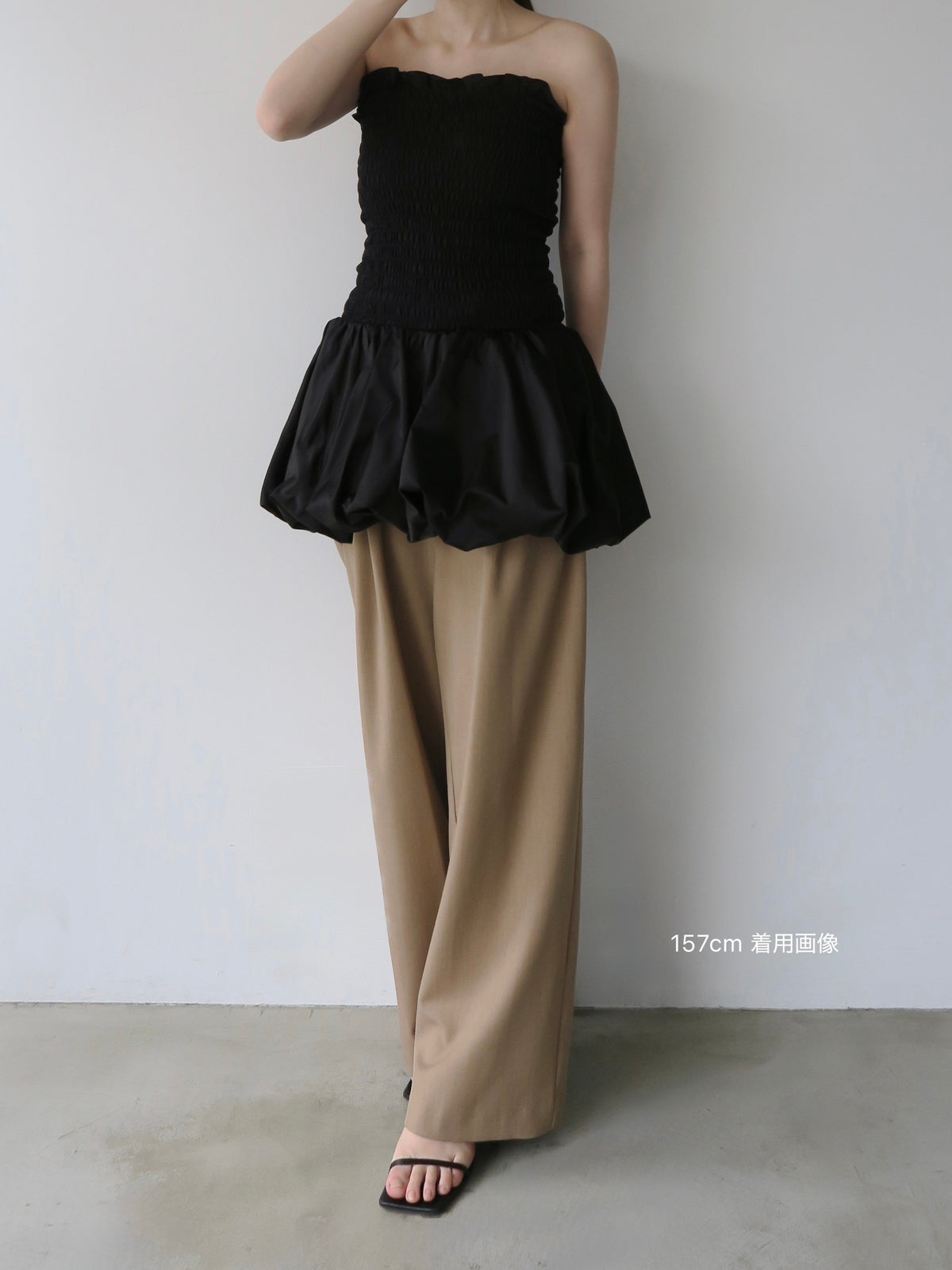 【SAMPLE SALE / célon】volume flare mini dress