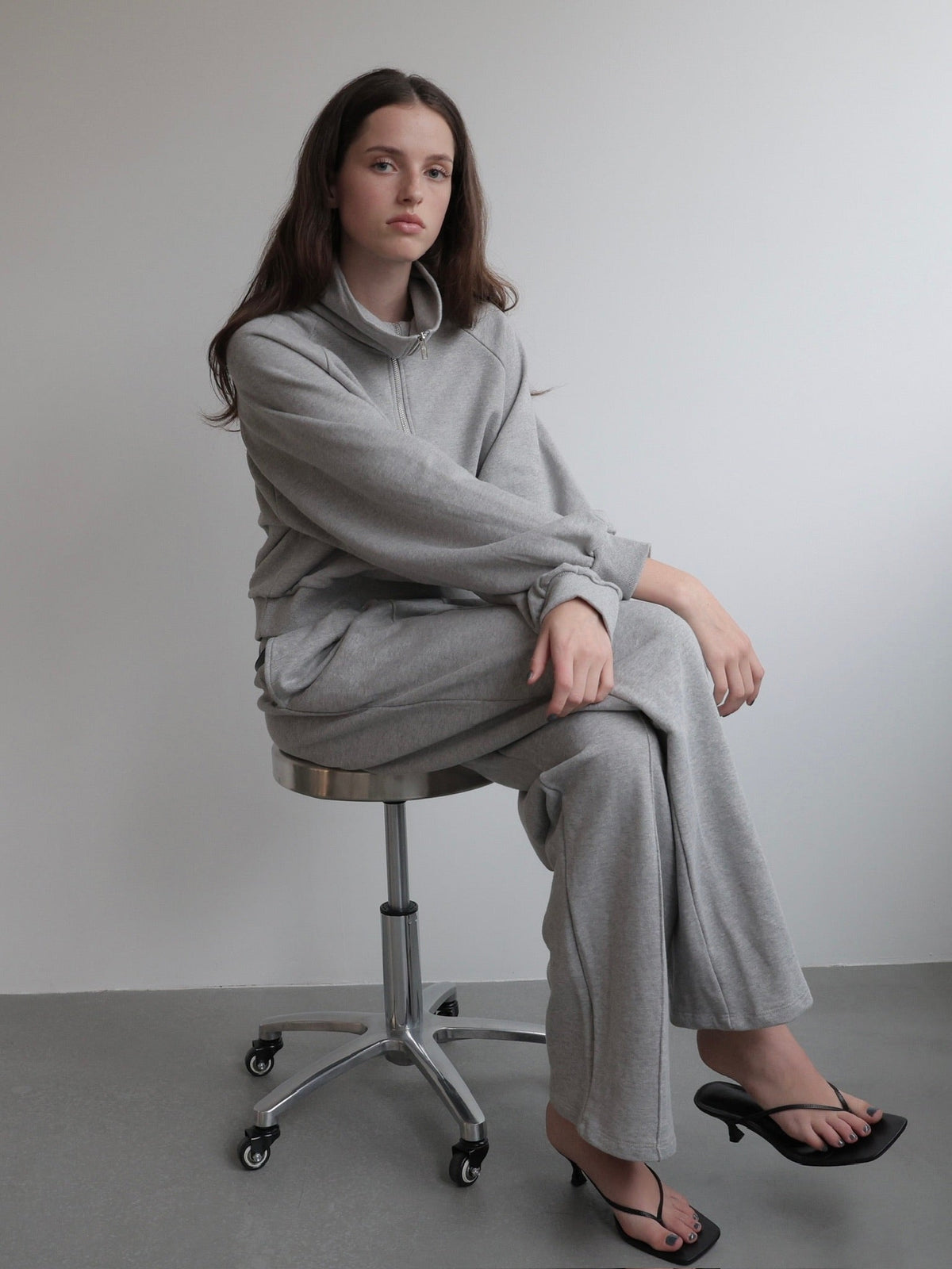 【NOWNS】Louis | Sweat line pants