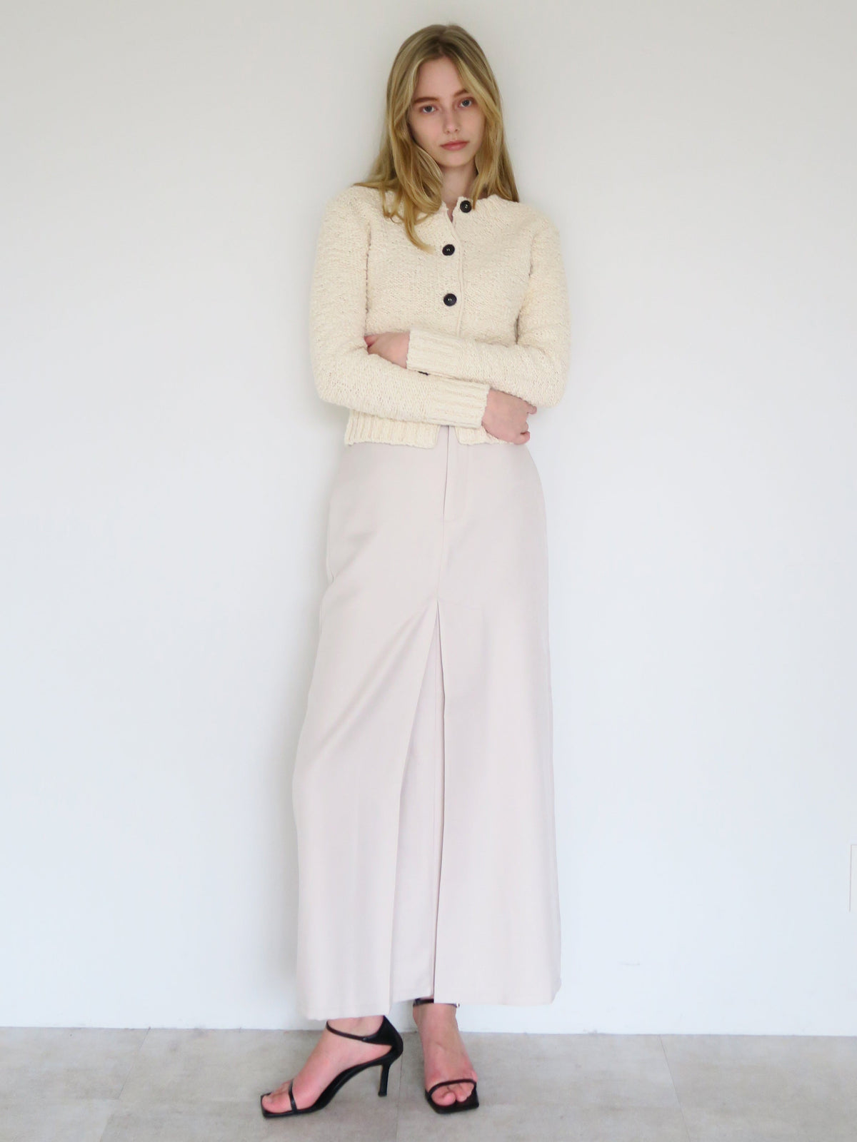 [ SAMPLE SALE ] front tuck wide skirt