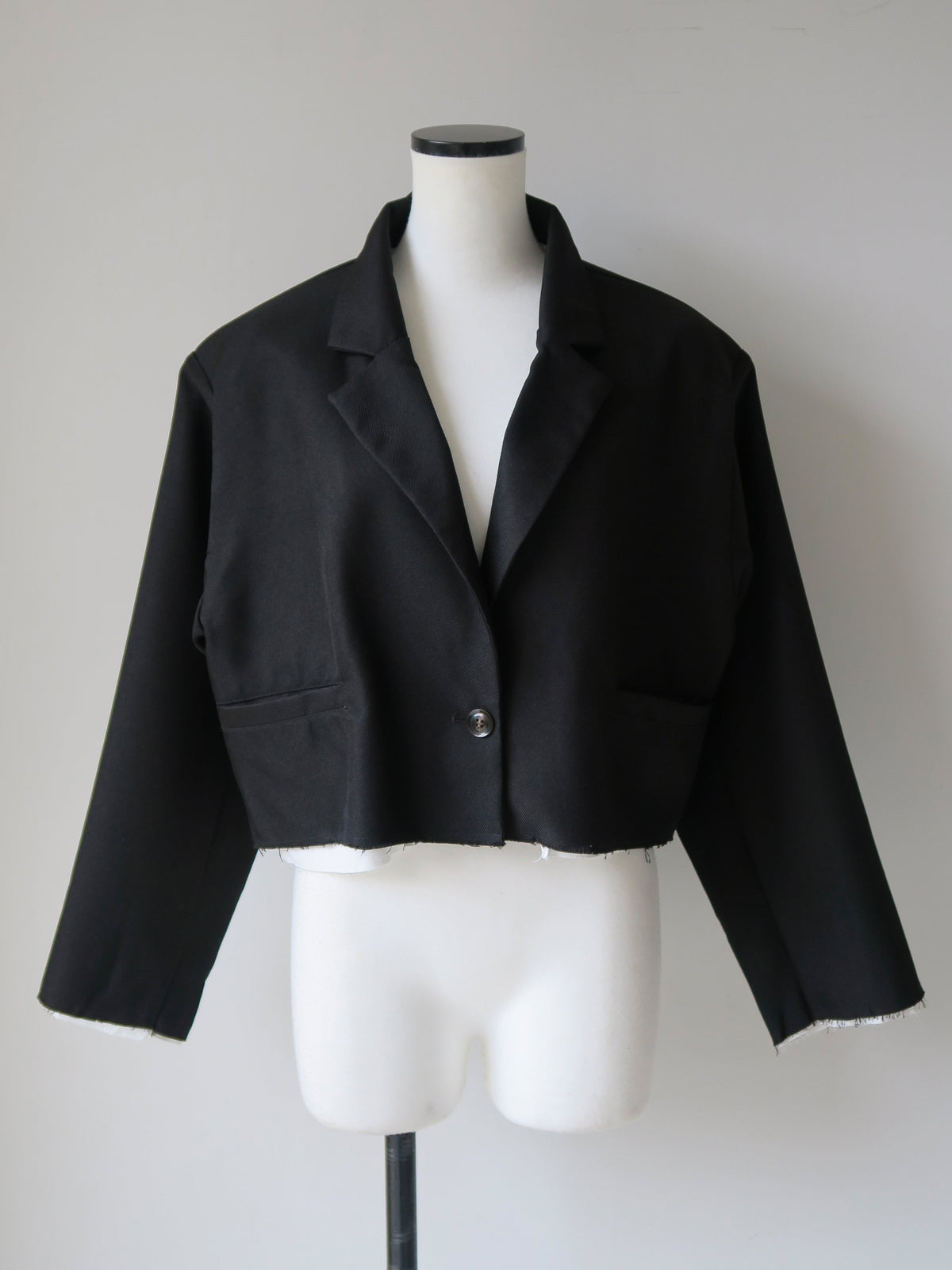 [ SAMPLE SALE ] cutoff cropped jacket