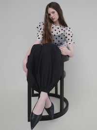 【AMOMMA】SHEER PUFF SHOULDER DOT BLOUSE