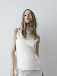 【NOWNS】Lulà | Satin high neck sleeveless top