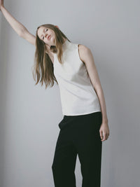 【NOWNS】Lulà | Satin high neck sleeveless top