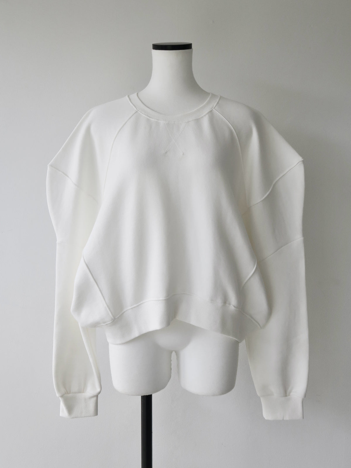 【AMOMMA】PUFF SLEEVE SWEAT - 裏起毛 -