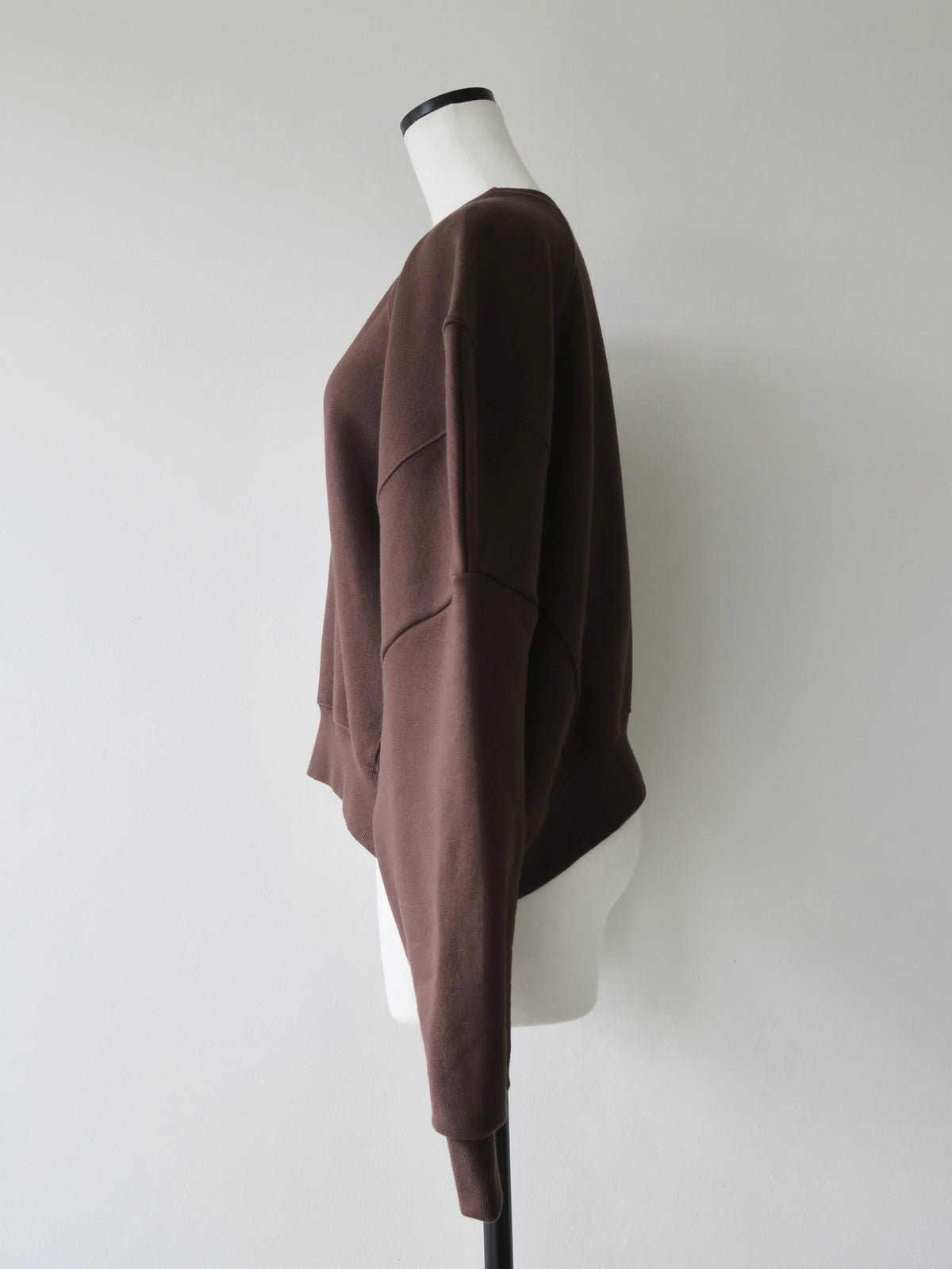 【AMOMMA】PUFF SLEEVE SWEAT - 起毛なし -