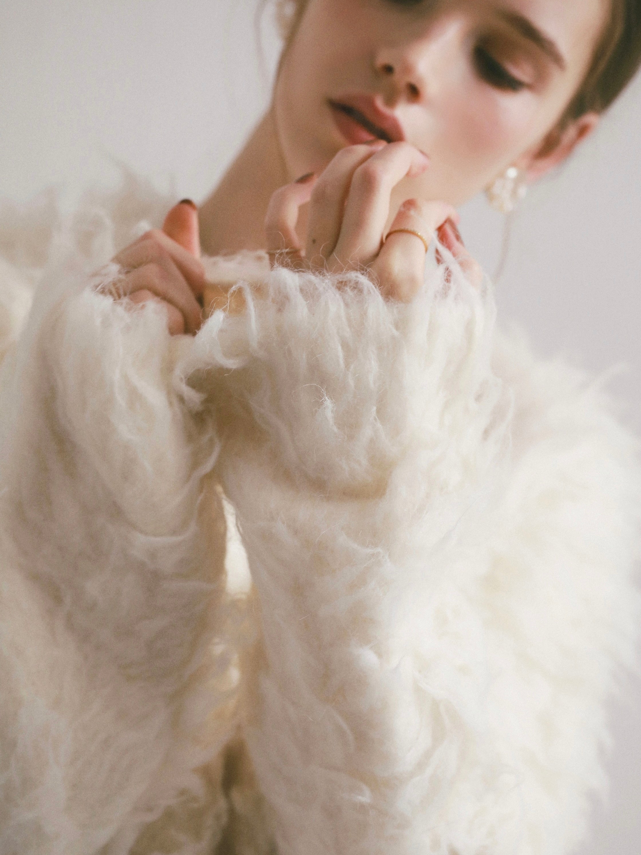 tops – THETOVE