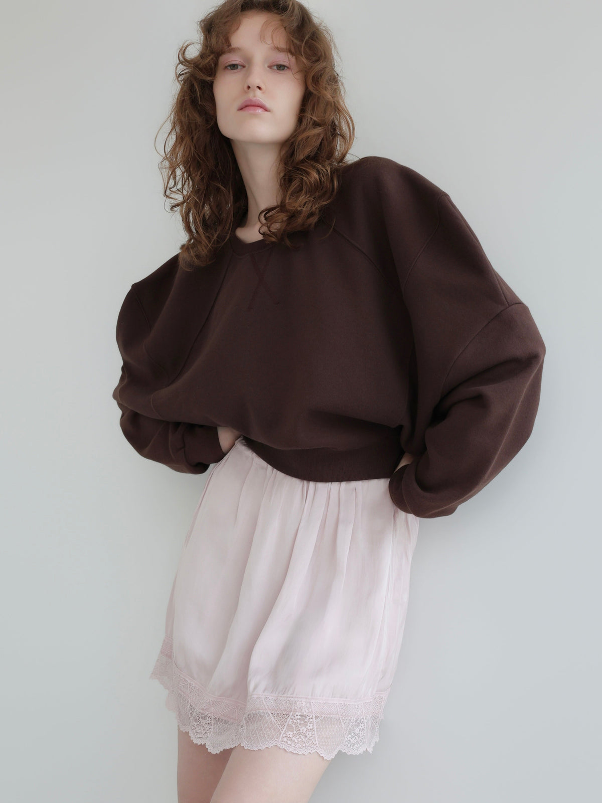 【AMOMMA】PUFF SLEEVE SWEAT - 起毛なし -
