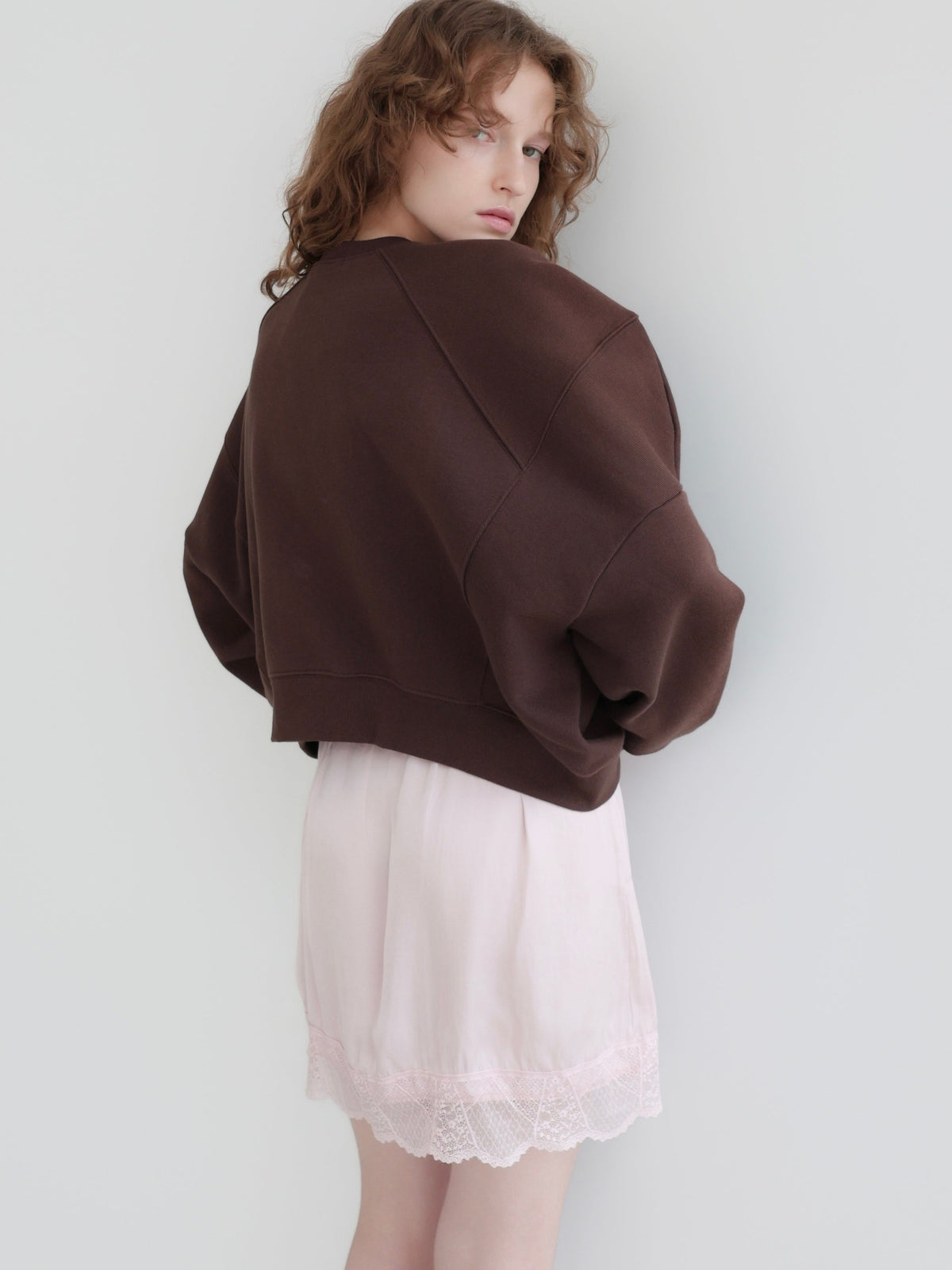 【AMOMMA】PUFF SLEEVE SWEAT - 起毛なし -