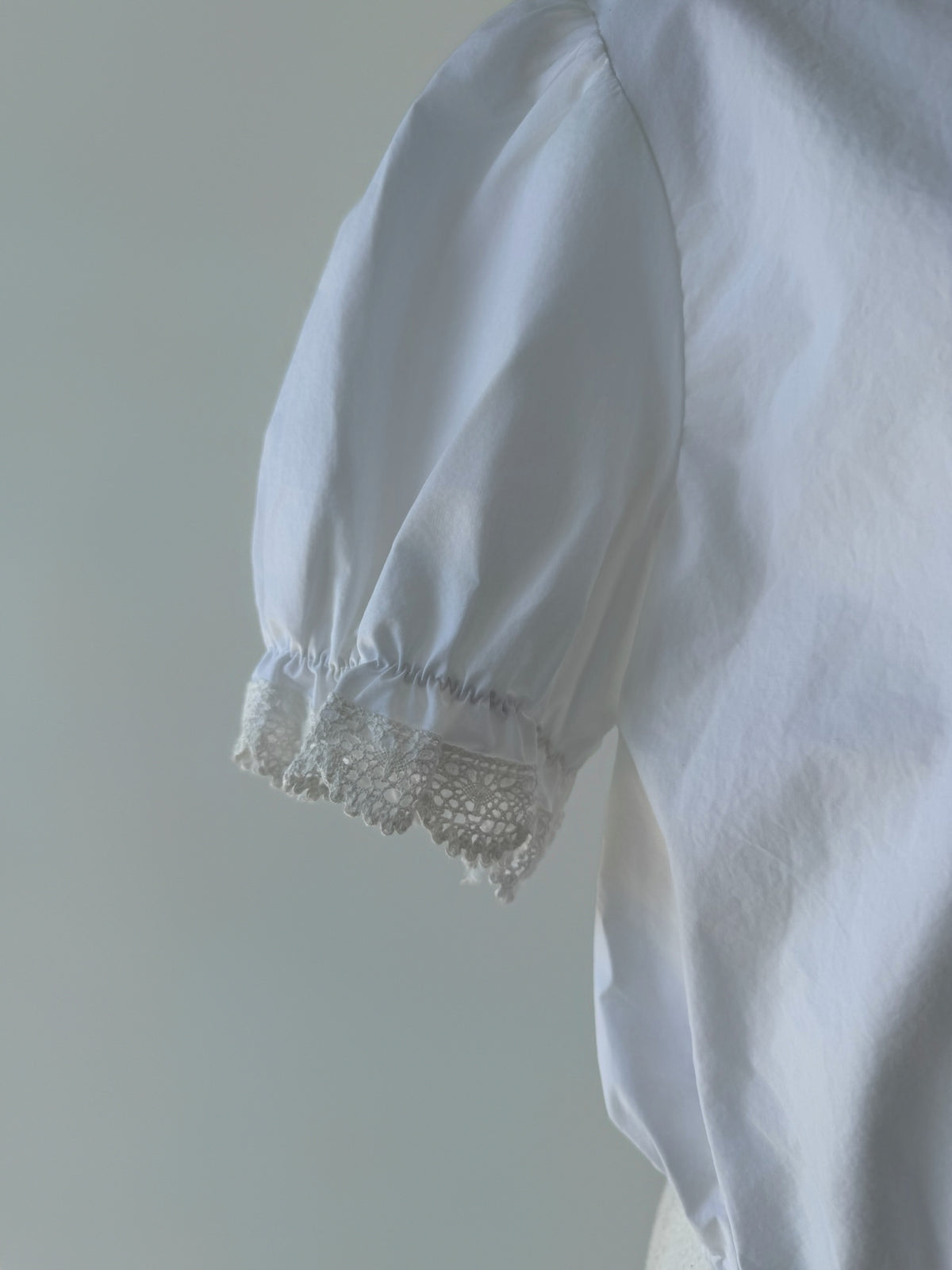 【SAMPLE SALE / miies miim】soft puff frill blouse