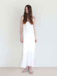 【NOWNS】Lulà | Satin slip dress