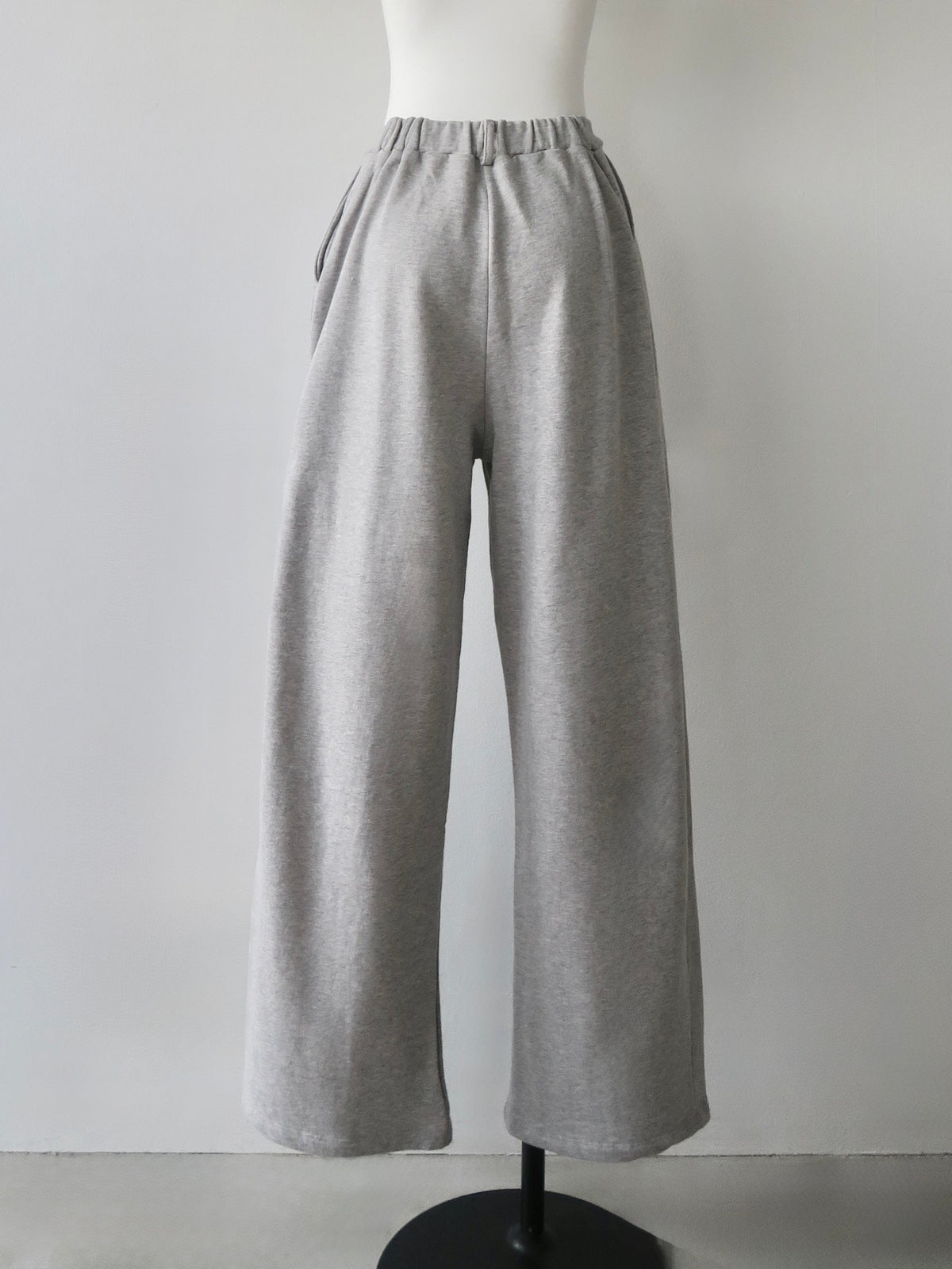 【NOWNS】Louis | Sweat line pants
