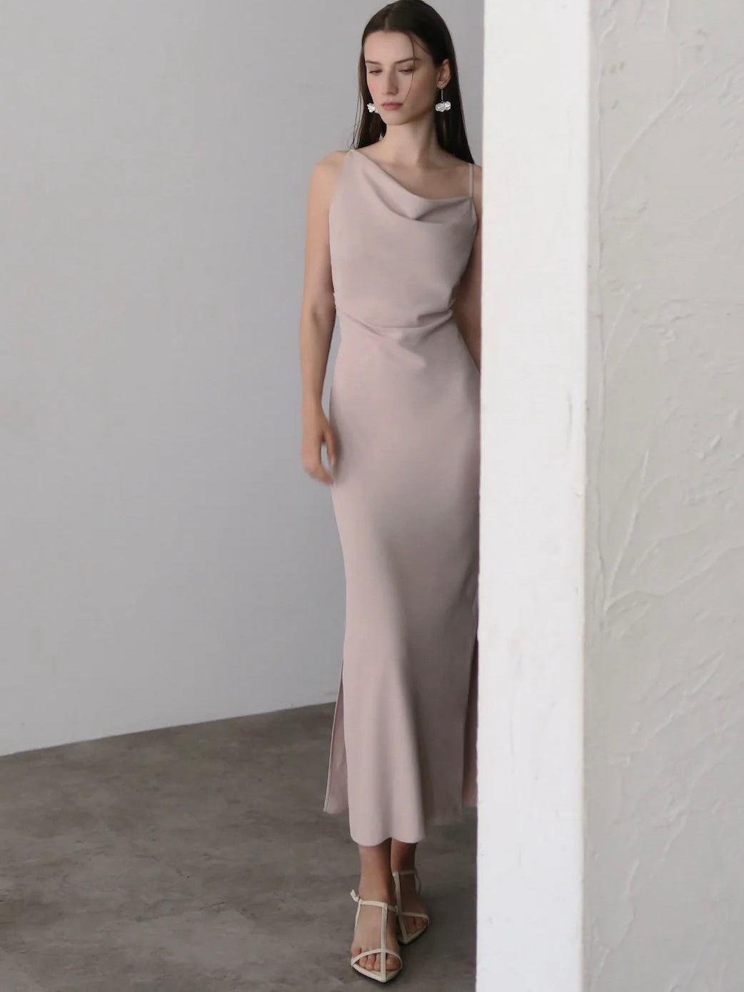 【célon】asymmetry drape cami dress