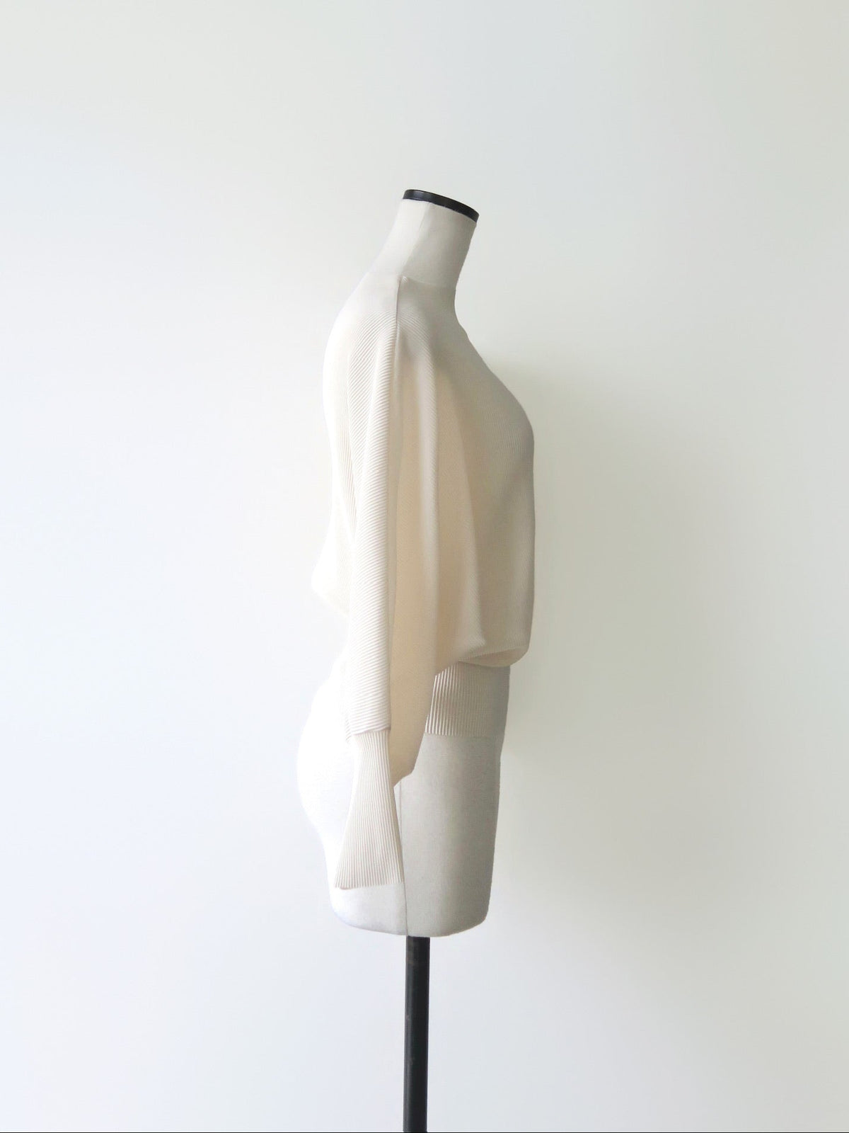 pleats balloon sleeve top
