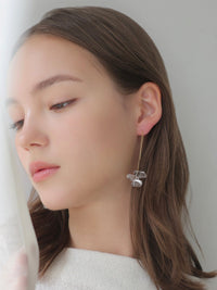 【SAMPLE SALE / swanë】flower drop pierce